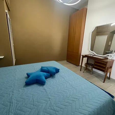 ..a Due Passi Dal Mare Apartment