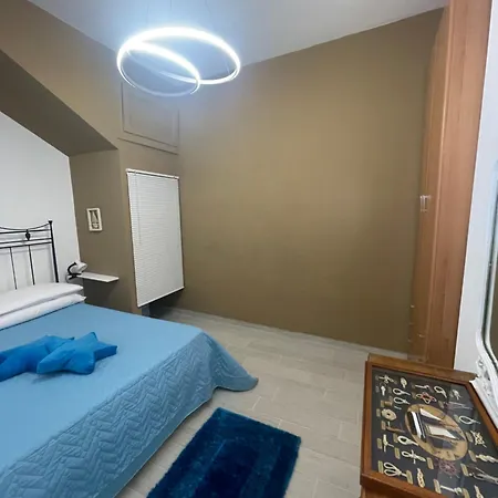 公寓 ..a Due Passi Dal Mare 泰拉西尼