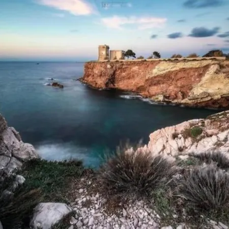 ..a Due Passi Dal Mare 泰拉西尼